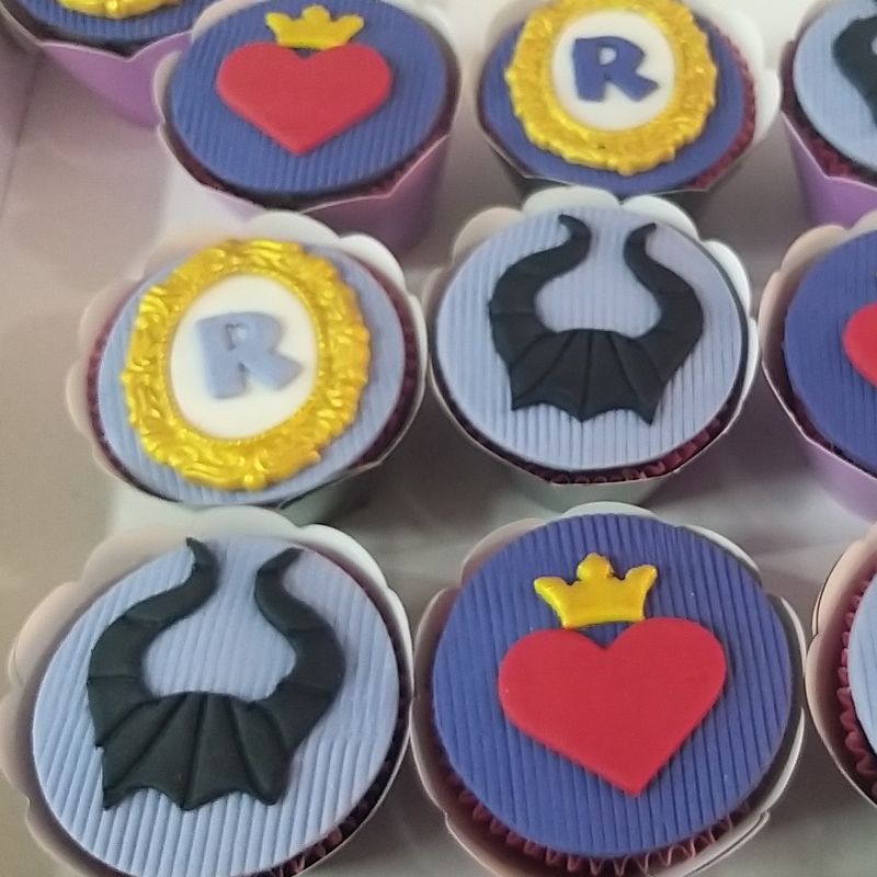 Cupcake Grande Decorado - 2D